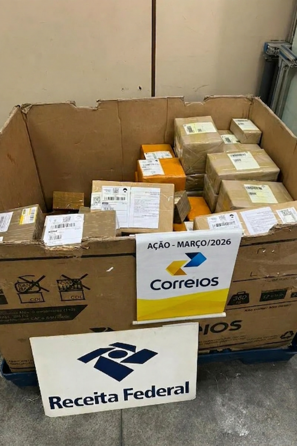 Ação Conjunta Correios e Receita